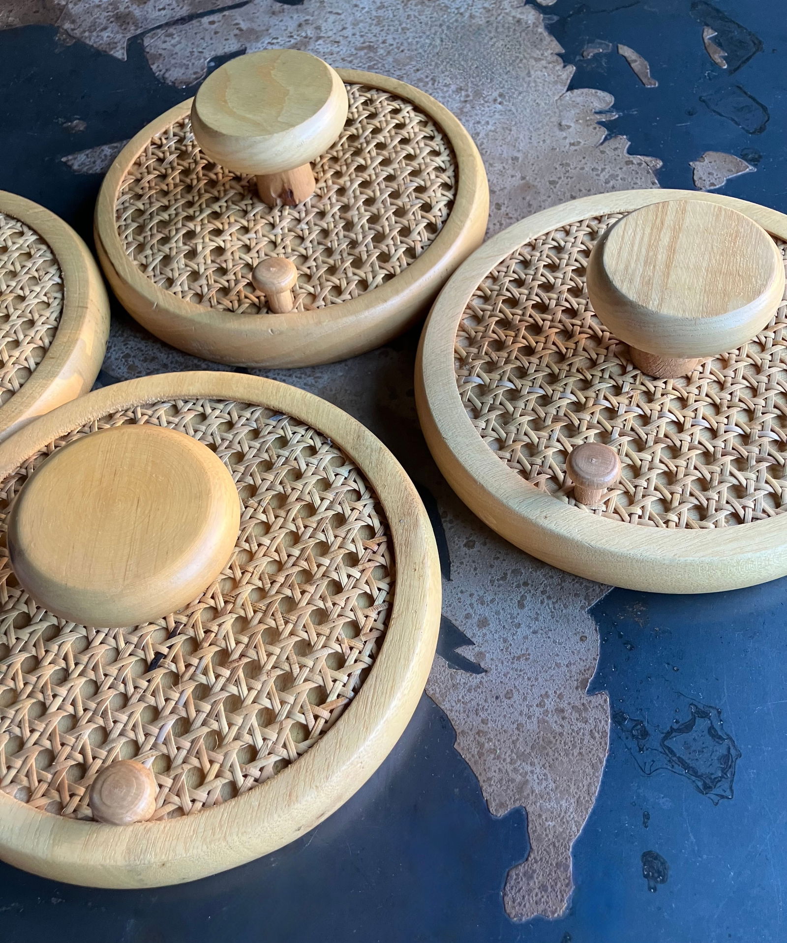 Coat Wall Hooks in Wood and Woven Cane, 1960s, Set of 2 - 4