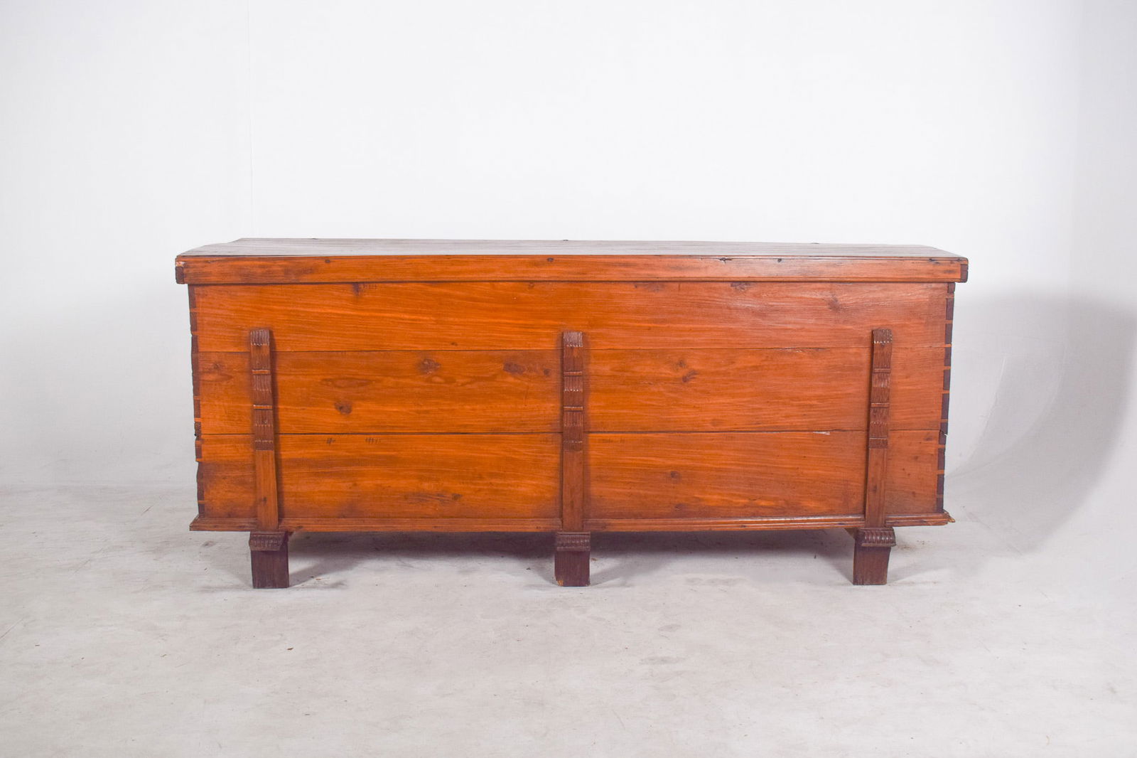 Large Portuguese Pine Chest, 1890s - 10