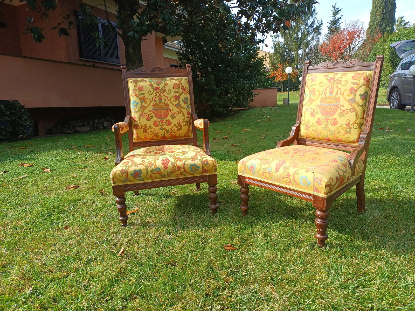 Walnut Armchairs with Silk Upholstery, 1830, Set of 2 - 13