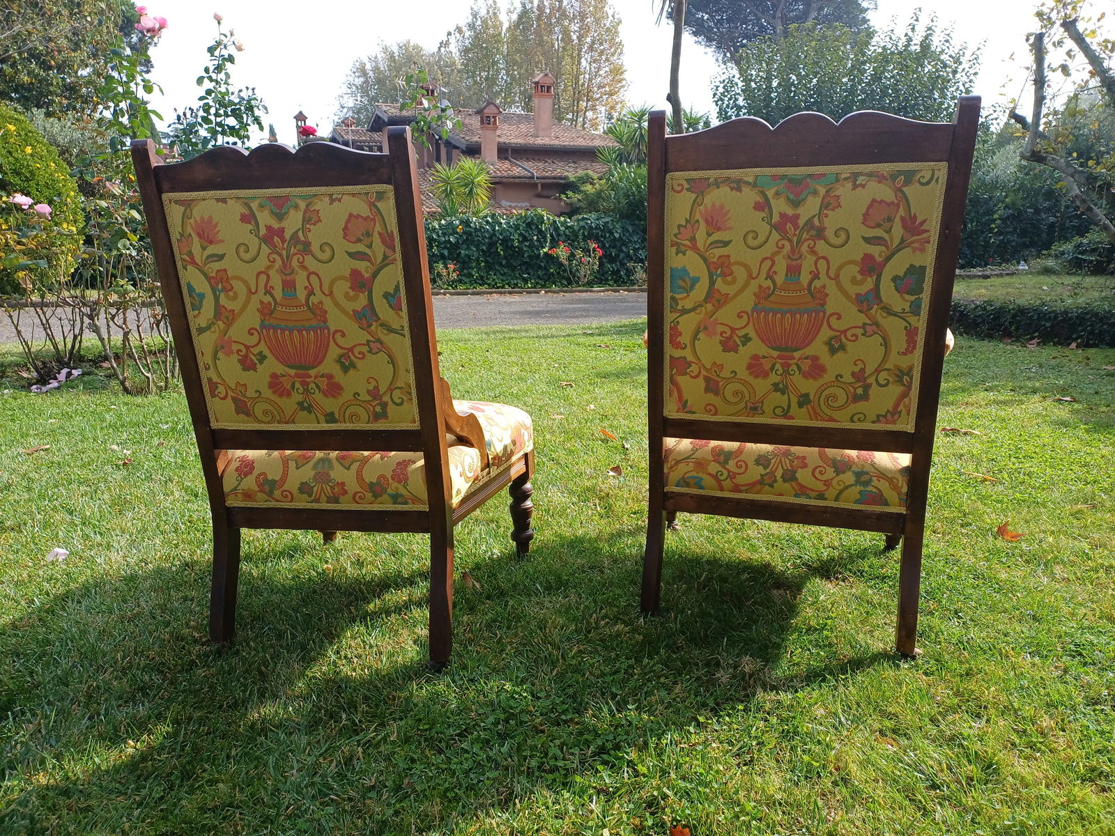 Walnut Armchairs with Silk Upholstery, 1830, Set of 2 - 15