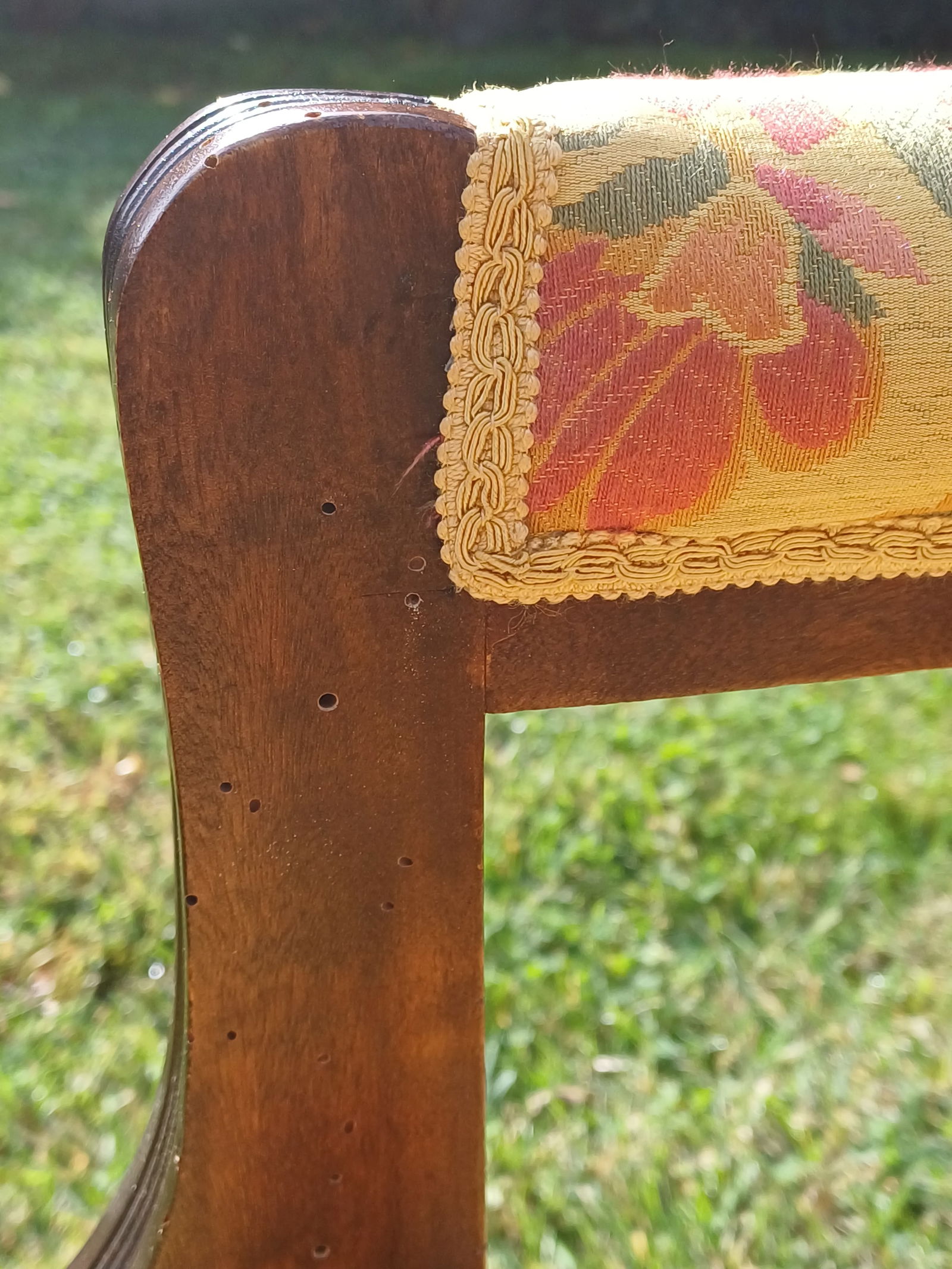 Walnut Armchairs with Silk Upholstery, 1830, Set of 2 - 2