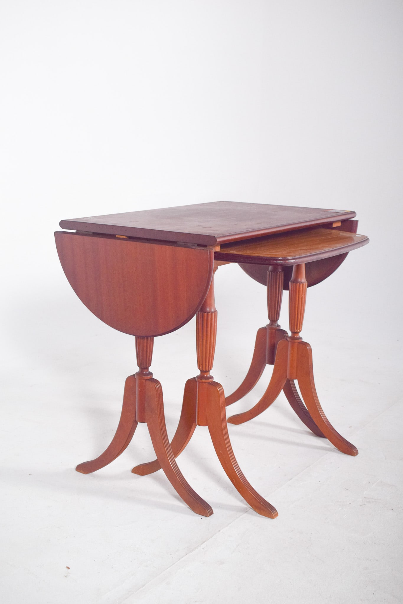 English Wood Nesting Tables, 1890s, Set of 2 - 4