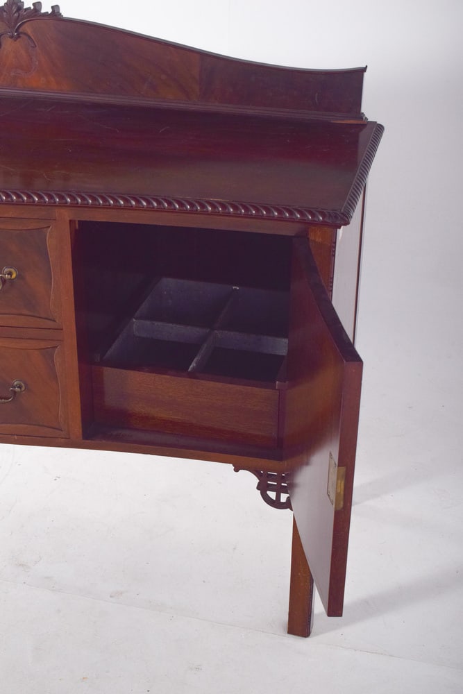 Antique European Sideboard in Mahogany, 1890s - 7