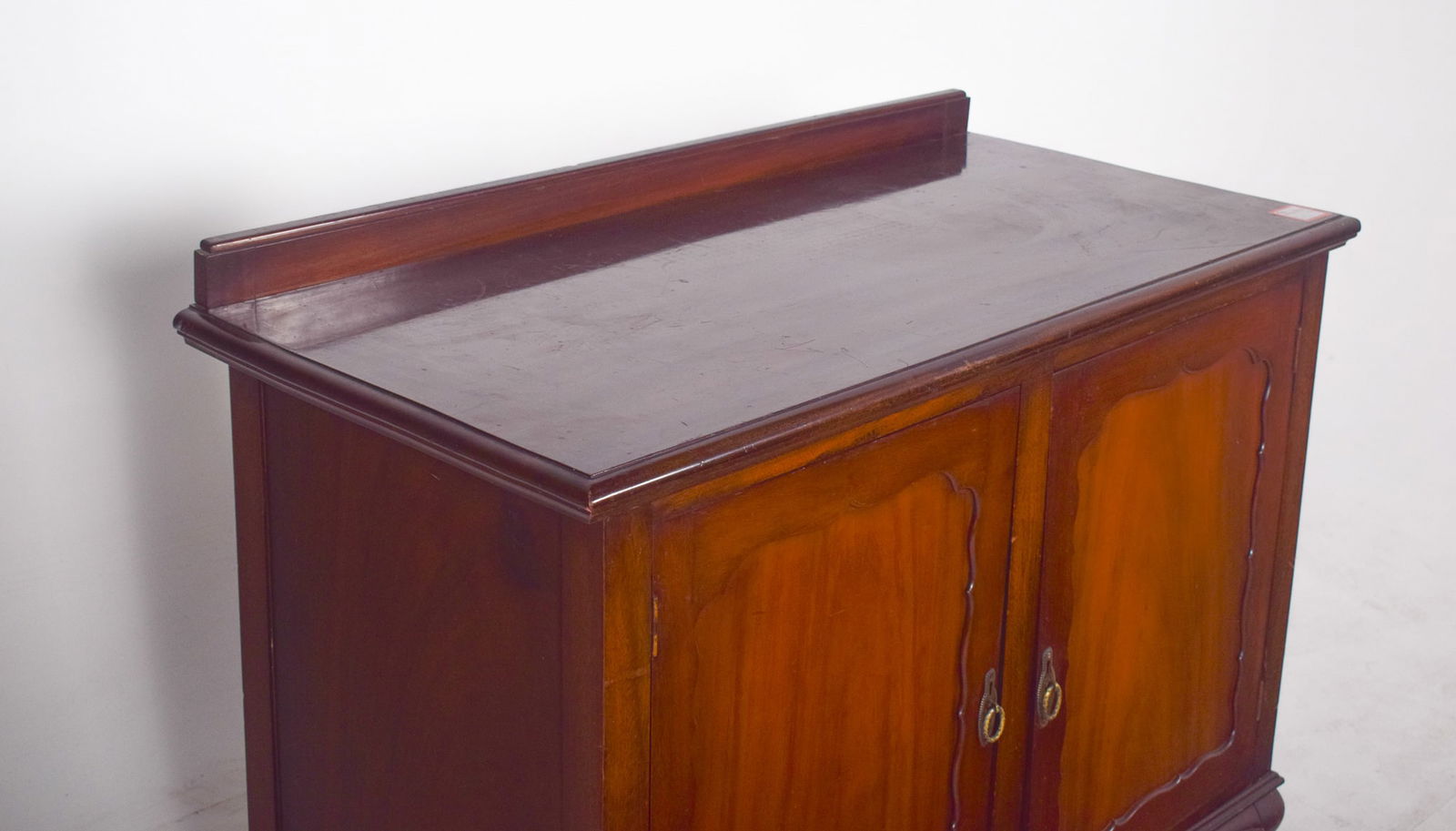 European Sideboard with Two Doors - 6