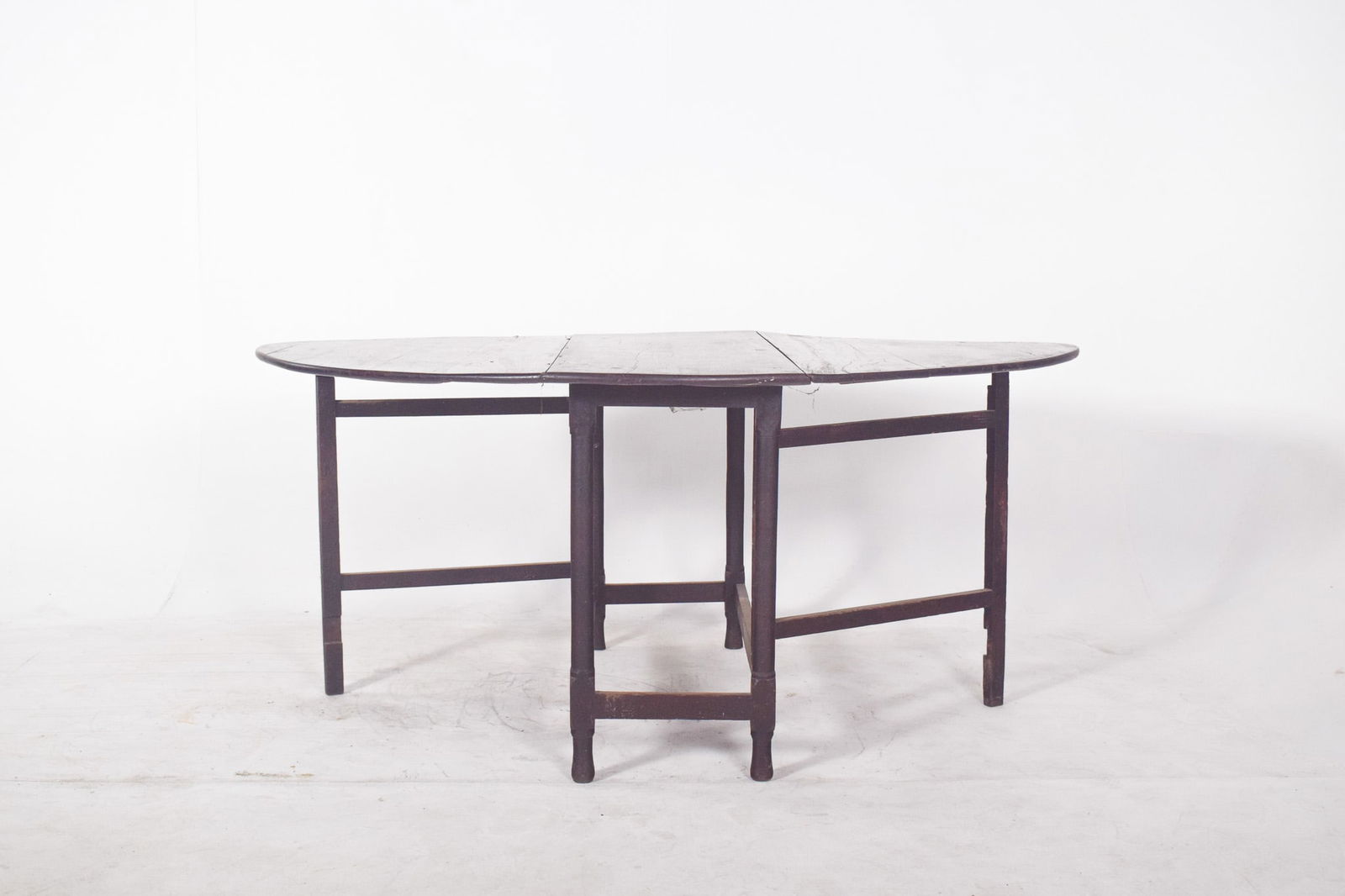 Vintage Portuguese Flip Flap Oval-Top Table, 1920s - 5