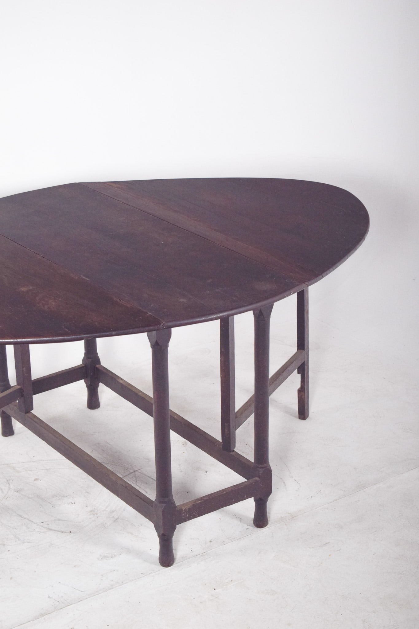 Vintage Portuguese Flip Flap Oval-Top Table, 1920s - 8