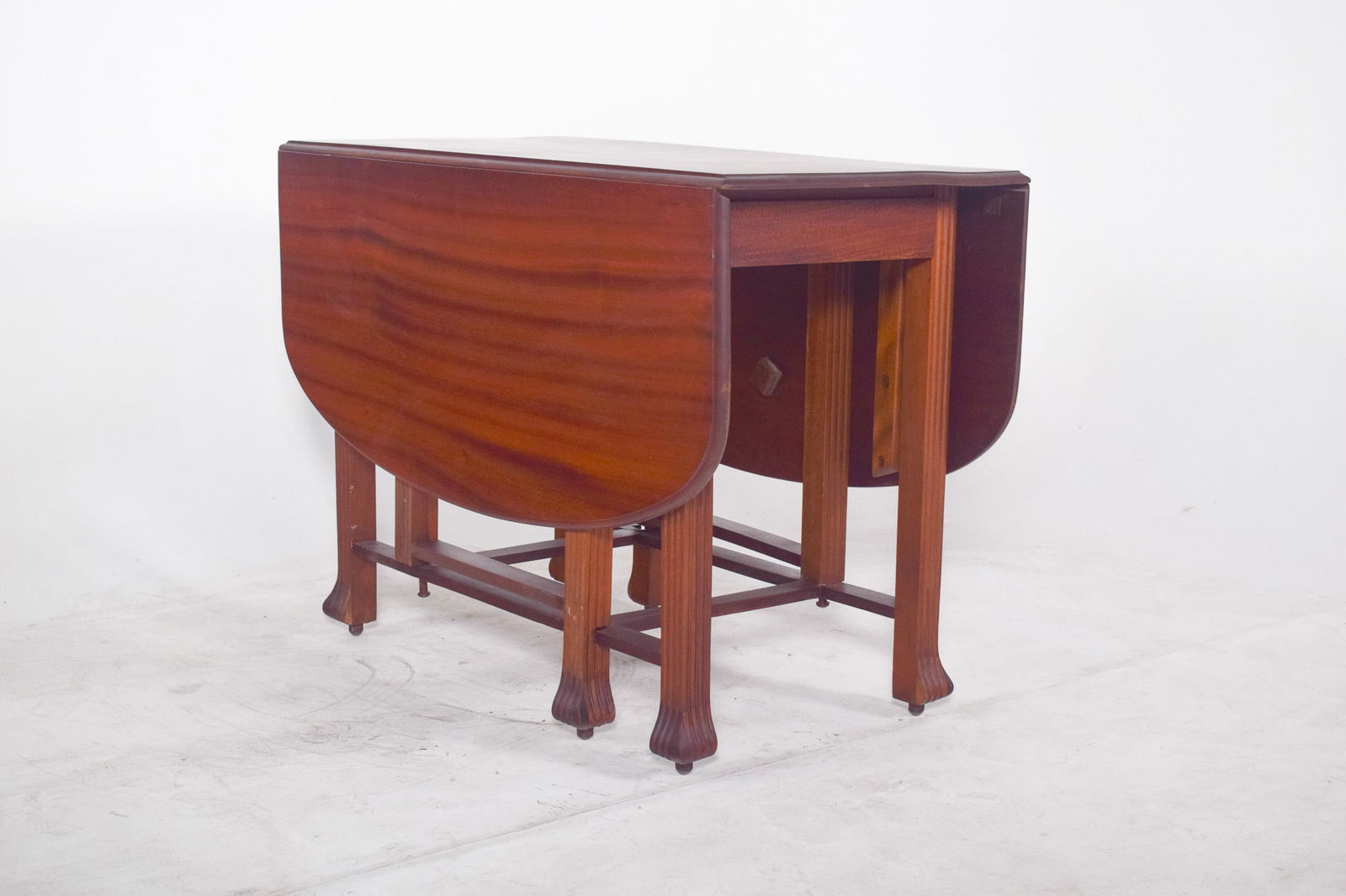 Antique European Flip Flap Oval-Top Table - 4