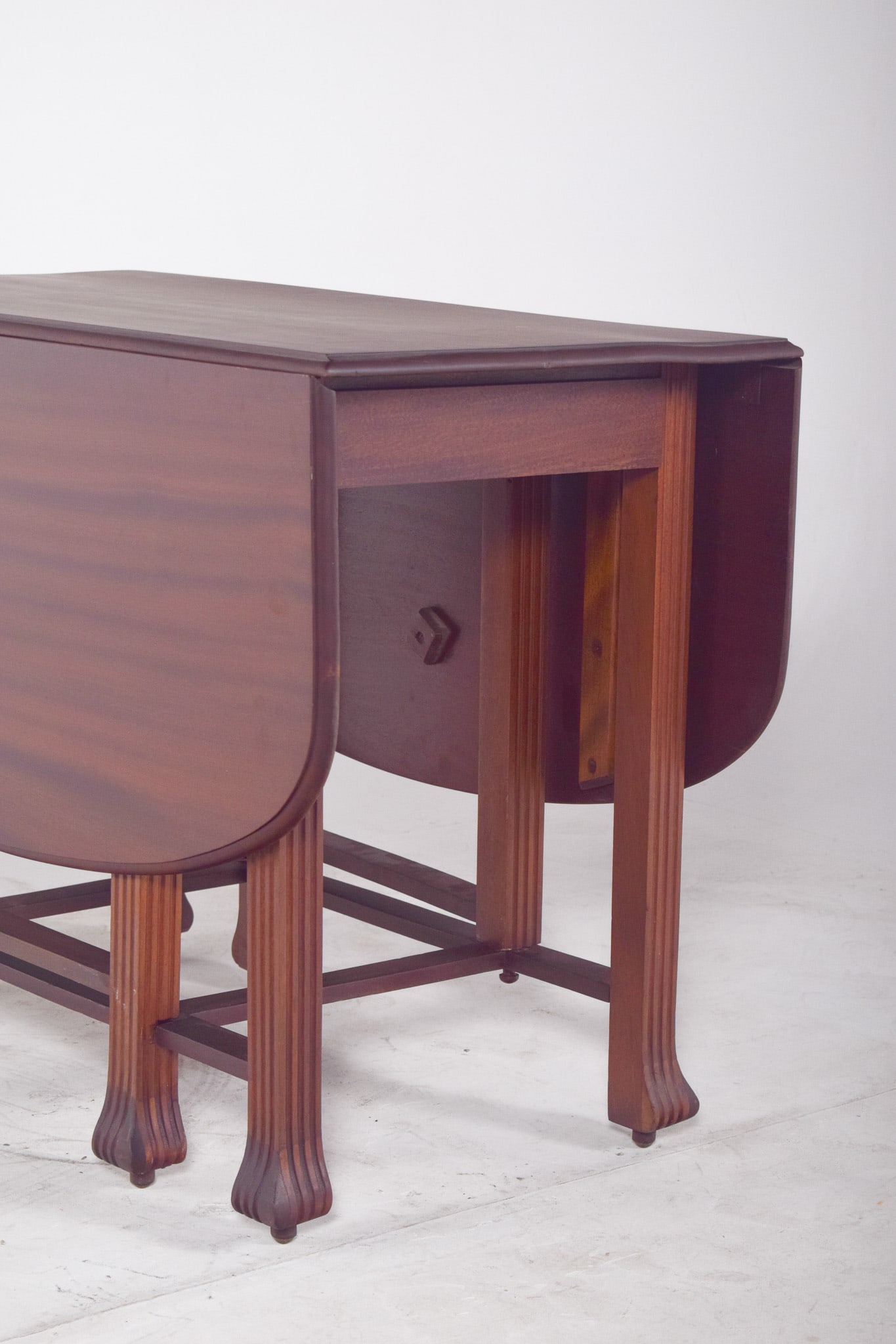 Antique European Flip Flap Oval-Top Table - 5