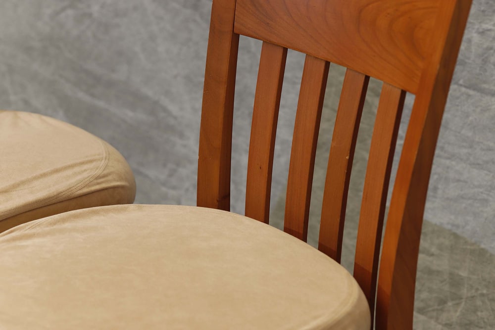 Set of Chairs by Vico Magistretti for Cassina - 2