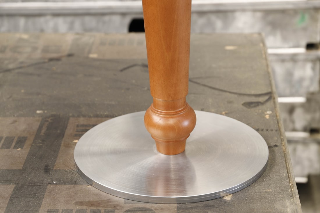 Vintage Side Table in Walnut - 9