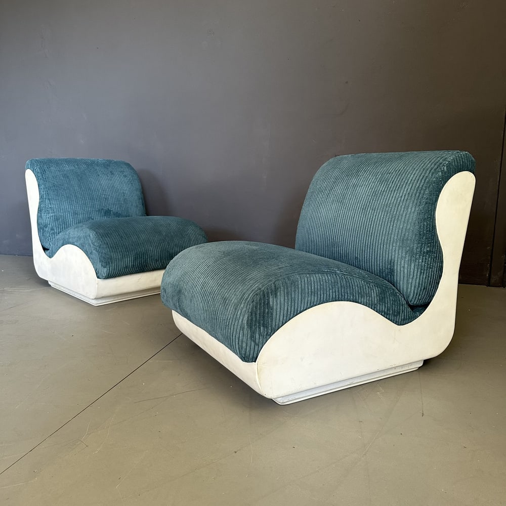 Set of Lounge Chairs with Fiberglass and Fabric - 2