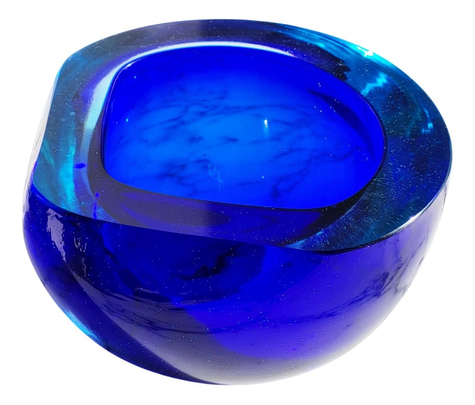 Murano Glass Catch-All attributed to Poli for Seguso: A heavy, thick-walled beautifully fluid Murano glass bowl or catch-all from the 1960s, two toned in aquamarine, turquoise and deep saturated blues, created in sommerso technique, in near mint