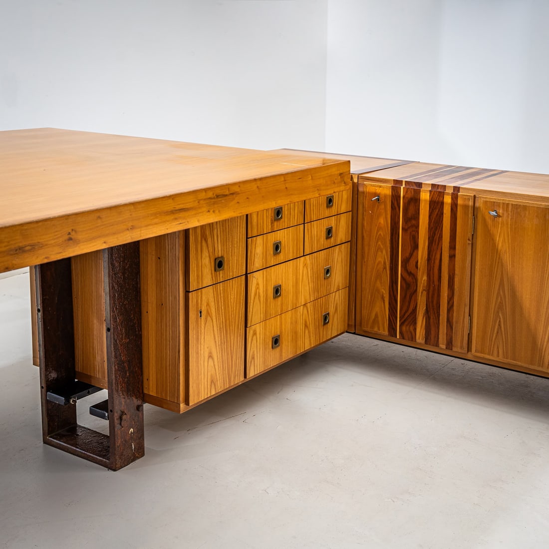 Large U-Shaped Executive Desk, Italy, 1960s - 7
