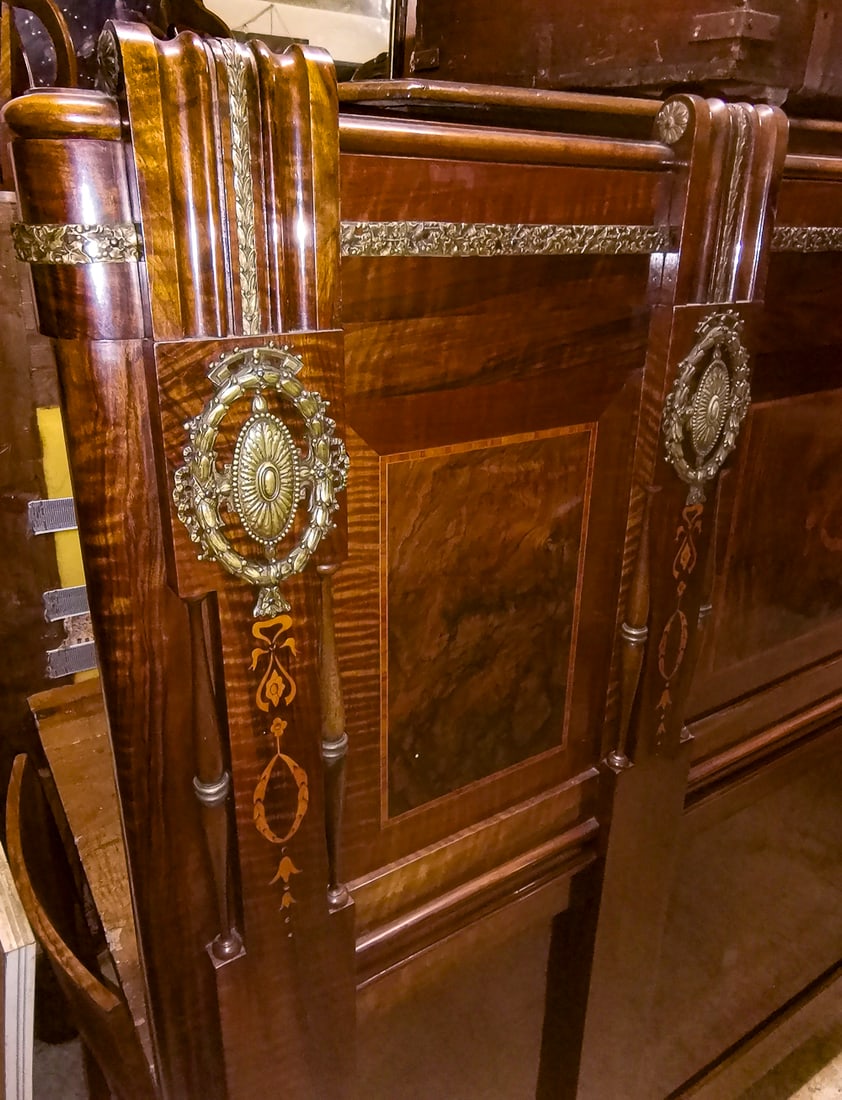 Double Bed with Inlays in Worked Brass from Liberty - 14