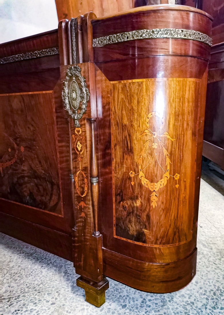 Double Bed with Inlays in Worked Brass from Liberty - 7