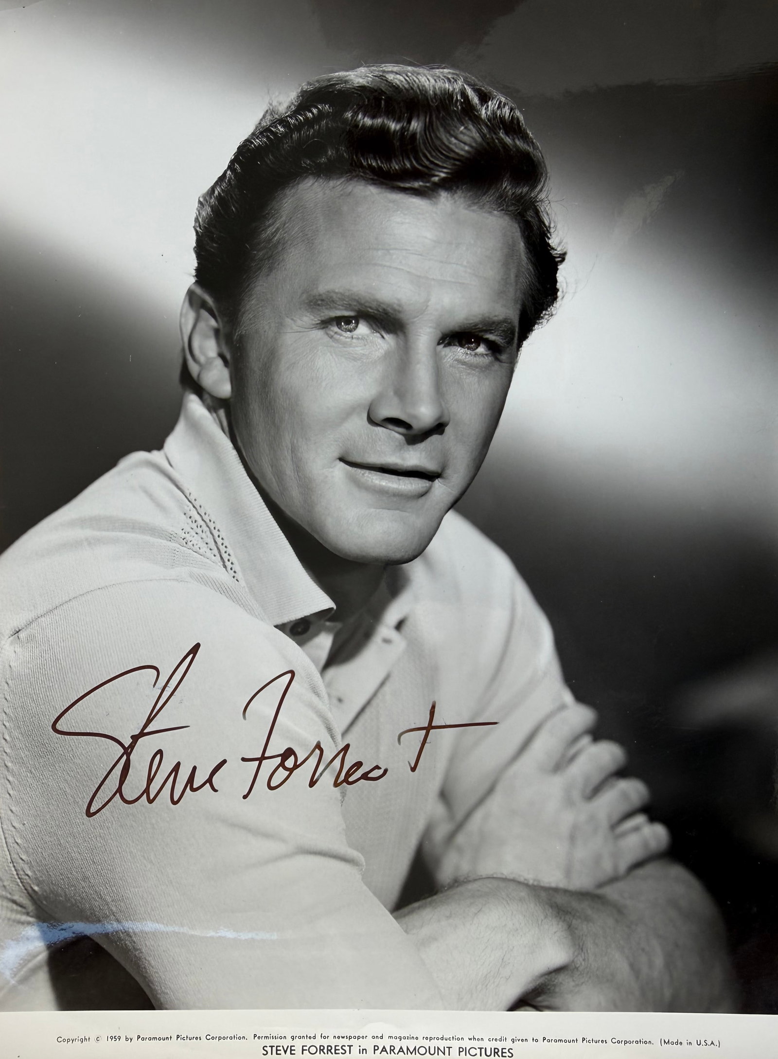 Steve Forrest Hand Signed 25cm x 20cm Original Film Publicity Photo. COA Supplied On All Items (1 of 3)