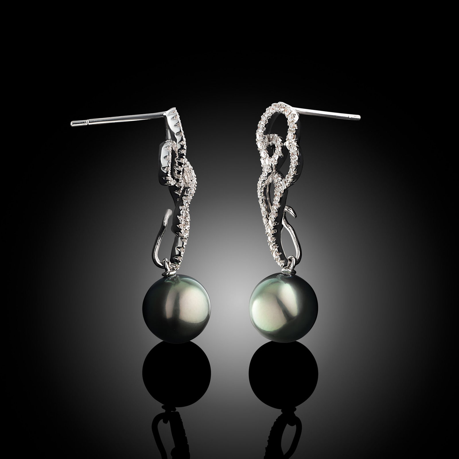18 Carat Tahitian Pearl And Diamond Drop Earrings - 3