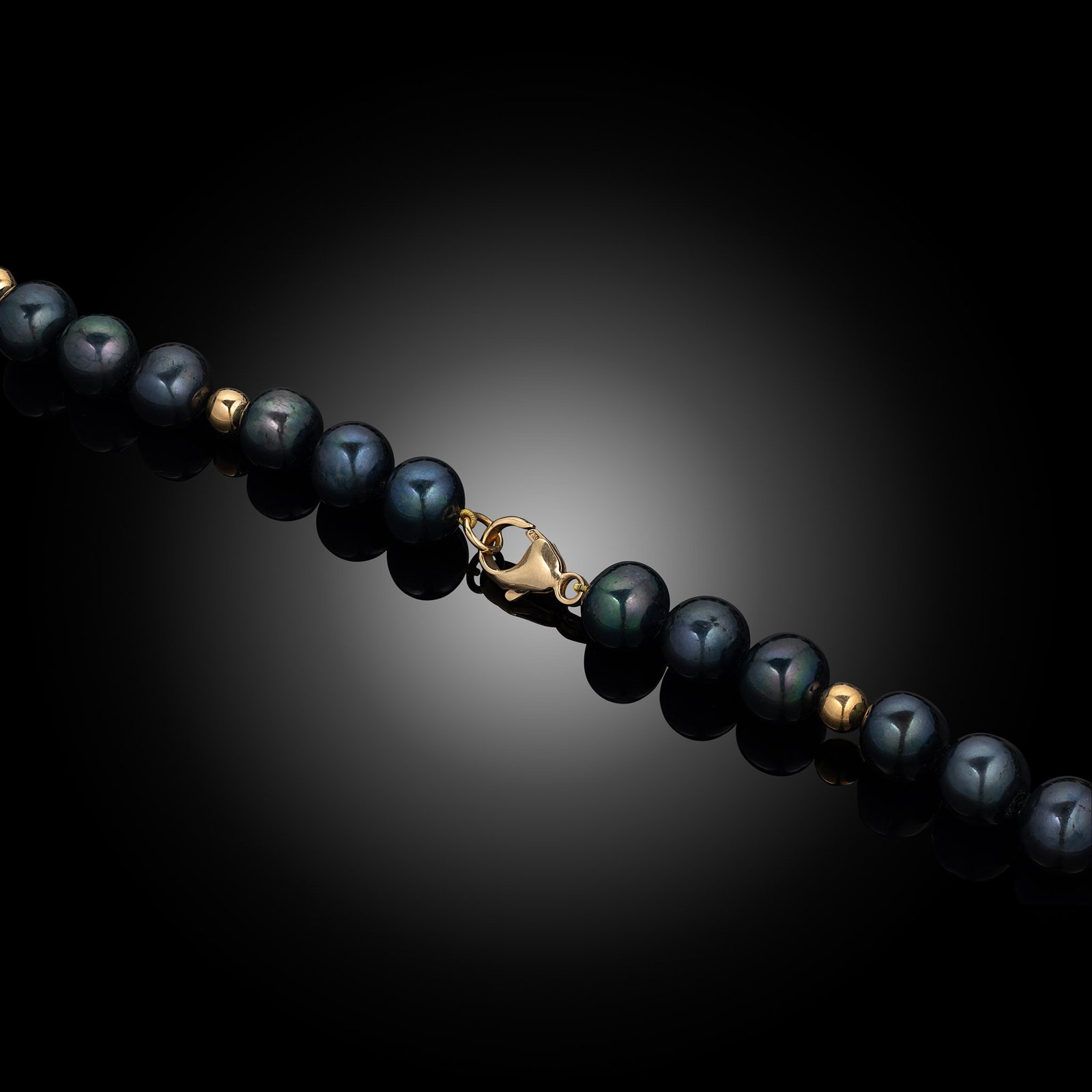 18ct Yellow Gold Black Freshwater Pearl & Bead Necklace - 2