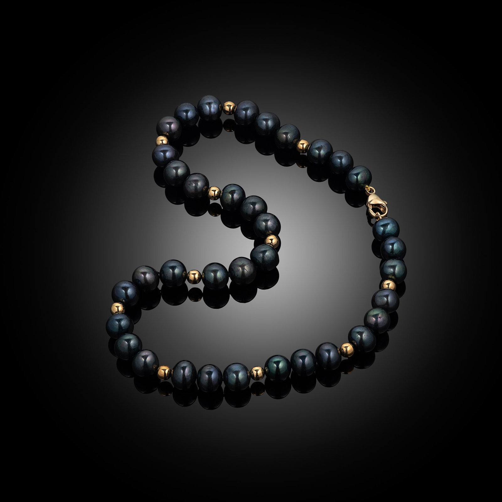 18ct Yellow Gold Black Freshwater Pearl & Bead Necklace - 3