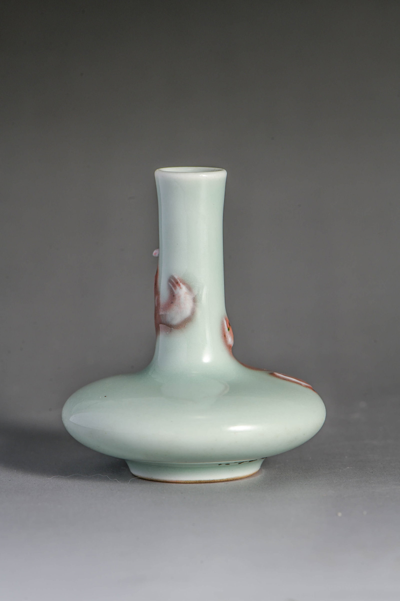 Greenish-blue Glazed Stamped Scroll-tooth Pattern Small Bottle - 4