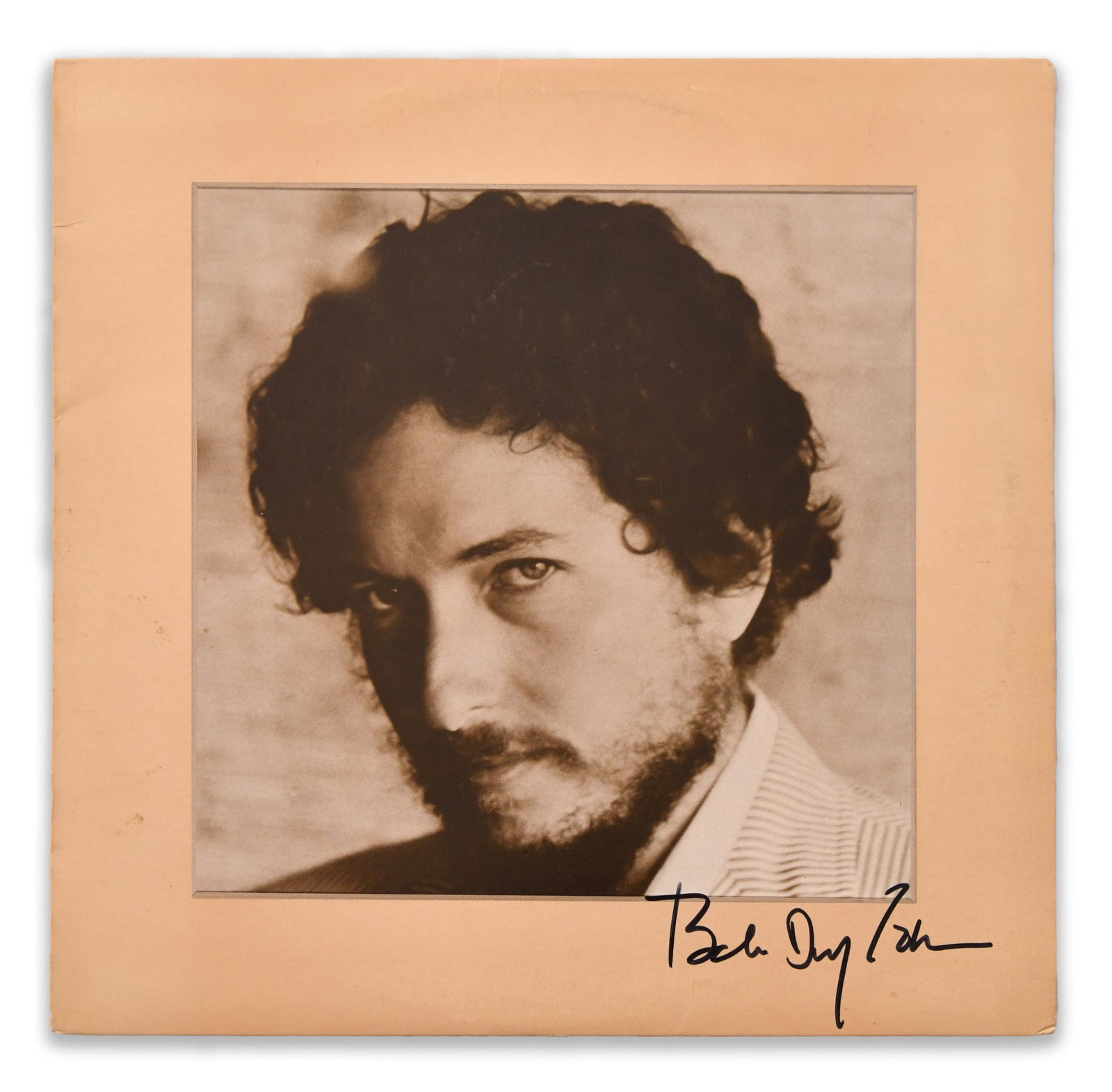 BOB DYLAN - SIGNED PORTRAIT PHOTOGRAPH (COLUMBIA RECORDS PROMOTIONAL IMAGE) (1 of 6)