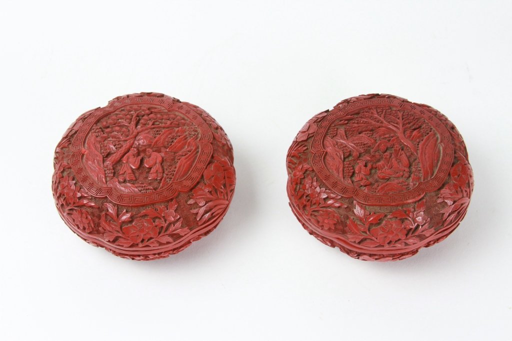 A Pair of Carved Cinnabar Lacquer Box and Cover (1 of 8)