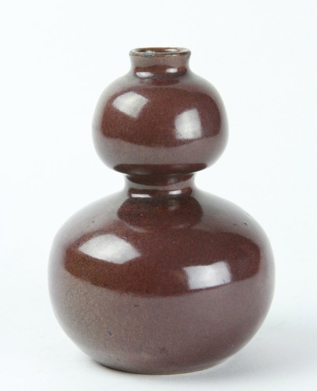 CHINESE OX BLOOD DOUBLE GOURD VASE (1 of 6)