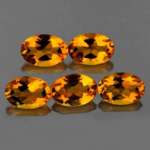 Natural Golden Yellow Citrine 5.40 Cts: Natural Citrine............SHAPE: OvalWEIGHT: 5.40 ctSIZE ( L x W x D ): 8.00 x 6.00 mmQUANTITY: 5 pieces (Perfectly Matched Set)COLOR: Golden Yellow CLARITY: FLAWLESS-VVS1 HIGH QUALITYORIGIN: