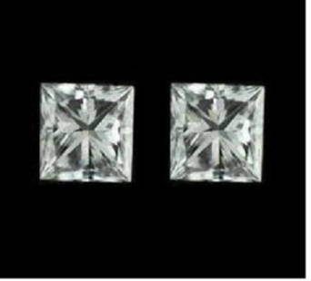 Princess 0.67 ct - Pair - GIA APPRAISAL: Princess cut pair...(0.34 + 0.33)....pair to make ear studs...SI2/J....BRILLIANT LUSTER...GIA APPRAISAL
