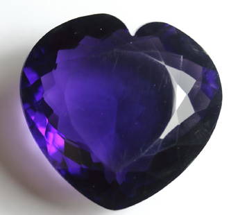 Natural Color Changing Amethyst Heart 277.55 Carats: Natural Amethyst Heart 277.55 Carats; Color:slight color changing pink - Purple ; Luster:Fabulous; Clarity:VVS; Origin: Brazil; Qty:1; Stone Hardness:7; Amethyst is a powerful and protective stone.