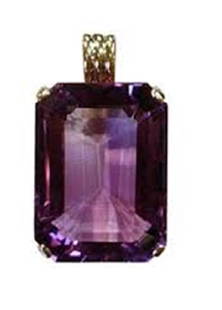 Natural Purple Amethyst Pendant: Natural Purple Amethyst Pendant......total Pendant weight 10 carats plus.....origin ...South America