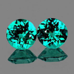 Natural Paraiba Blue/Green Apatite Pair 6.50 mm - VVS: Natural Apatite; WEIGHT : 2.10 - 2.10 cts; SHAPE : Round SIZE ( L x W x D ) : 6.50 mm QUANTITY : 2 pieces(Perfectly Match Pair) COLOR : Paraiba Blue AAA COLOR; CLARITY : VVS; ORIGIN : Madagascar;