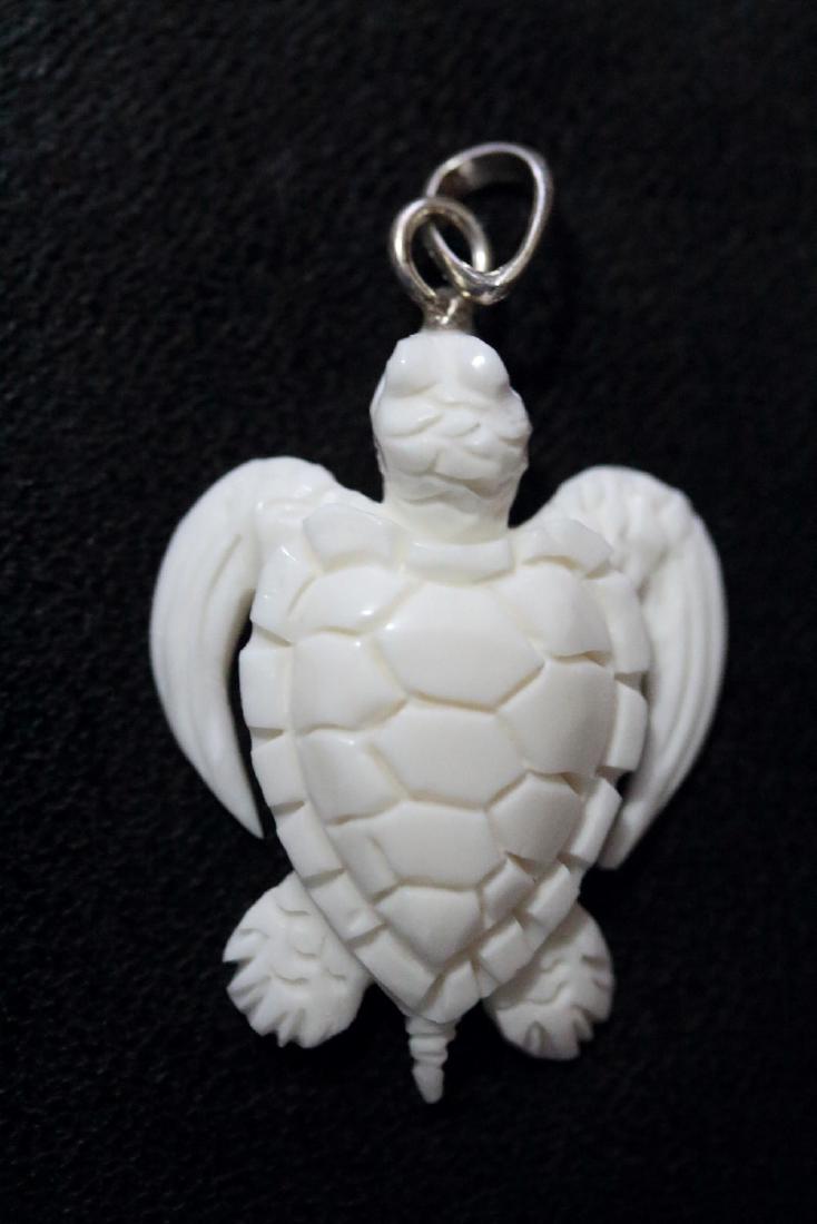 Hand Carved Turtle Pendant (1 of 1)