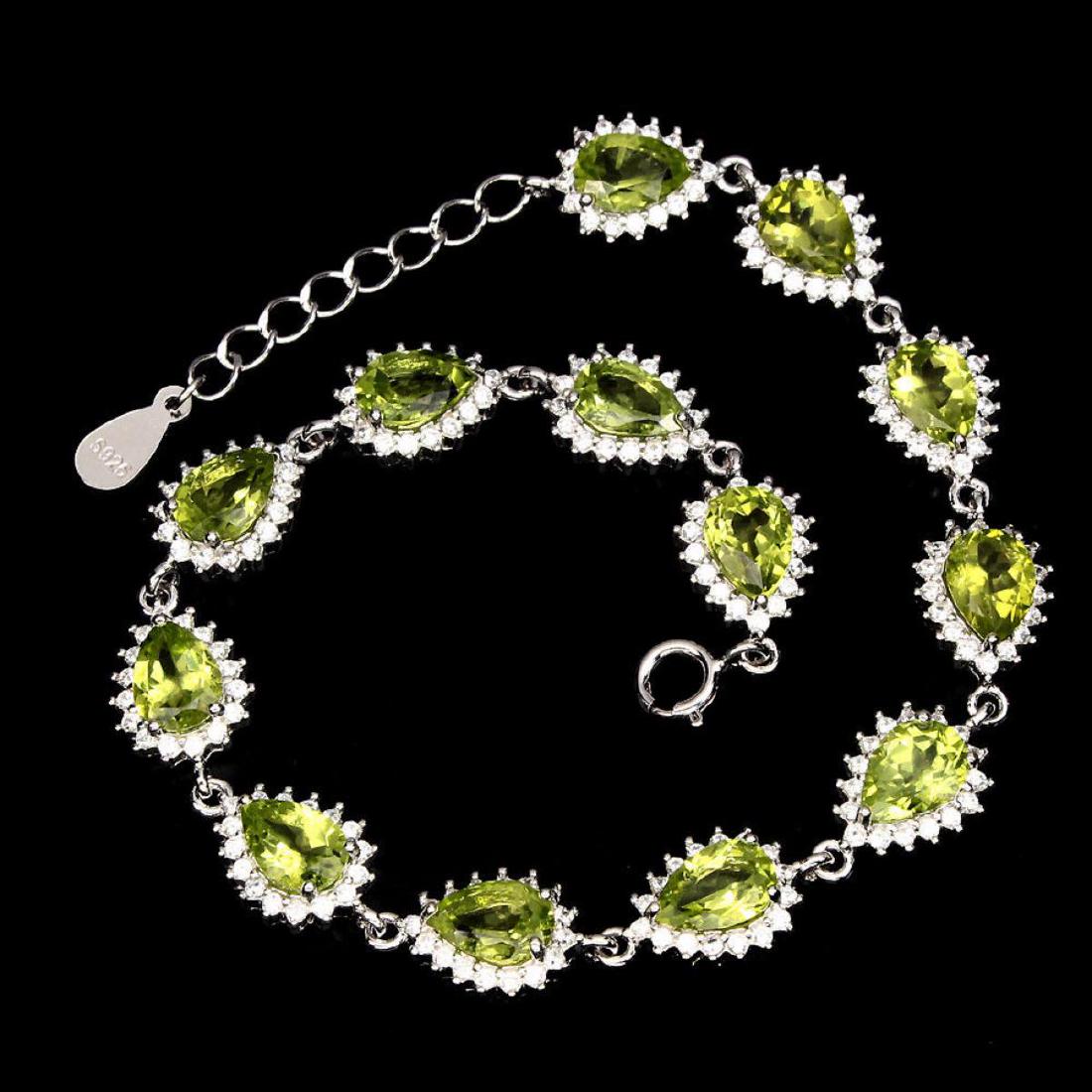Natural Top Rich Green Peridot Bracelet (1 of 3)