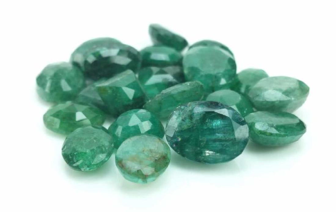 BEAUTIFUL LARGE 146.50 CTTW EMERALD PARCEL (1 of 1)