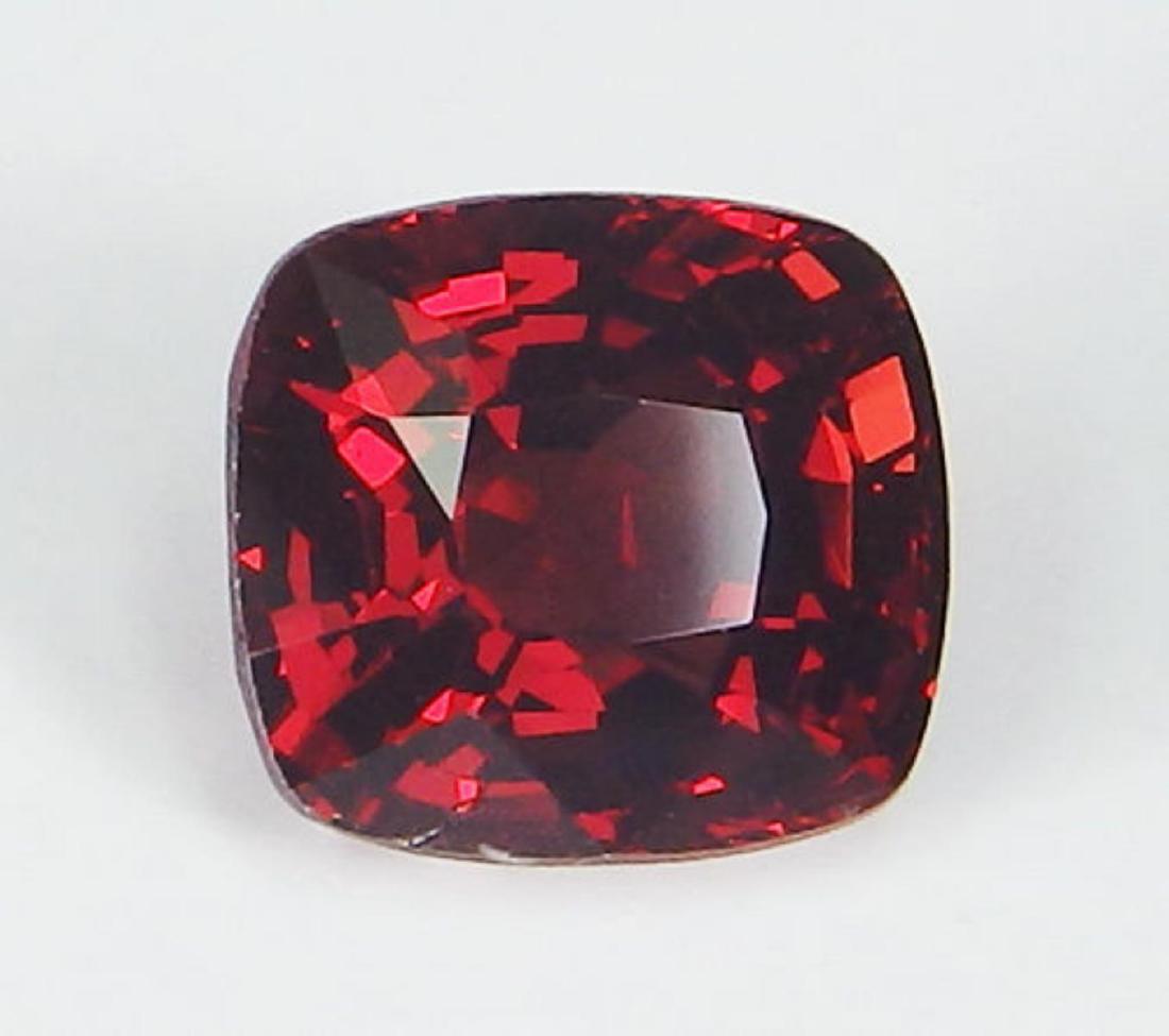 Natural Untreated Red Spinel Cushion 2.20 ct - GIA (1 of 6)