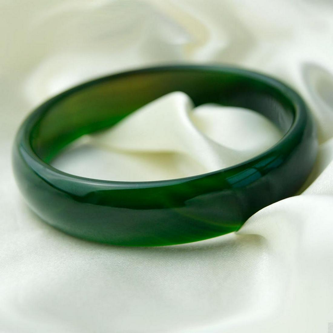 Natural Chinese  Green Jade/Jadite Bangle (1 of 1)