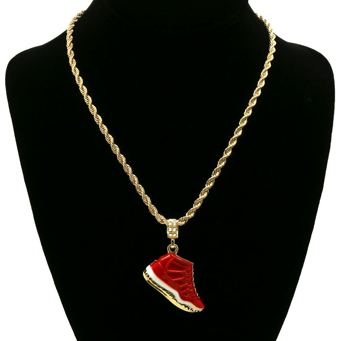 AWESOME 14 Kt. GOLD PLATED ROPE CHAIN PENDANT: AWESOME 14 Kt. GOLD PLATED ROPE CHAIN PENDANT.This Commemorative Michael Jordan Air Jordan High Top Kicks Pendant .It Looks As Great As He Played. The Pendant Is On Hangs from a 3 mm. 24 inch Long 14