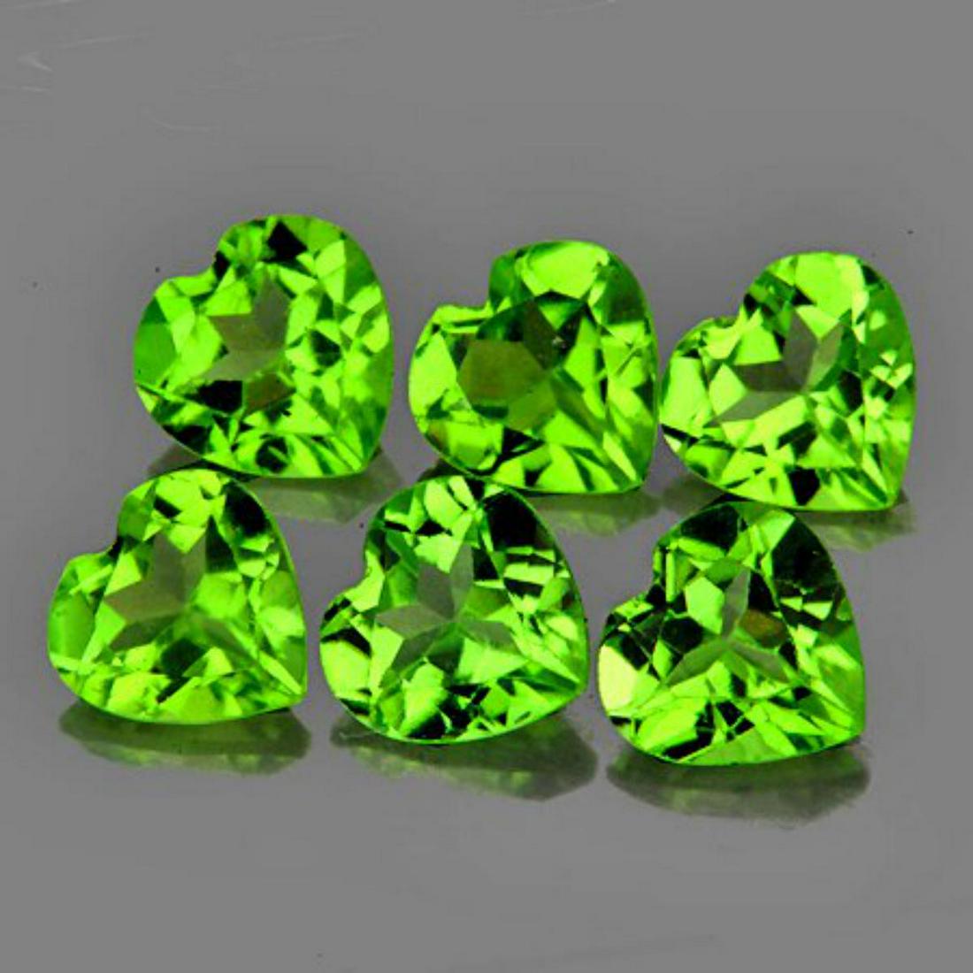 Natural Heart Peridot 6 Pcs- Flawless: Natural Heart Peridot 6 pcs- Flawless/VVS quality.....absolutely no treatment in any way.....5 mm size; Origin - Pakistan