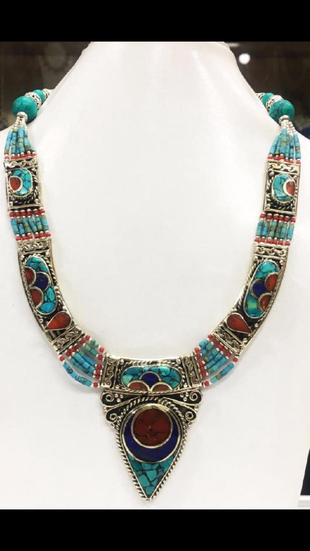 Tibet Hand Made Turquoise, Coral, Lapis Lazuli Necklace: Tibet Natural Stone Hand Made Turquoise, Coral & Lapis Lazuli Necklace.......This elegant large Necklace was handcrafted in Tibet, the home of exquisite jewelry craftsmanship. It was skillfully ma