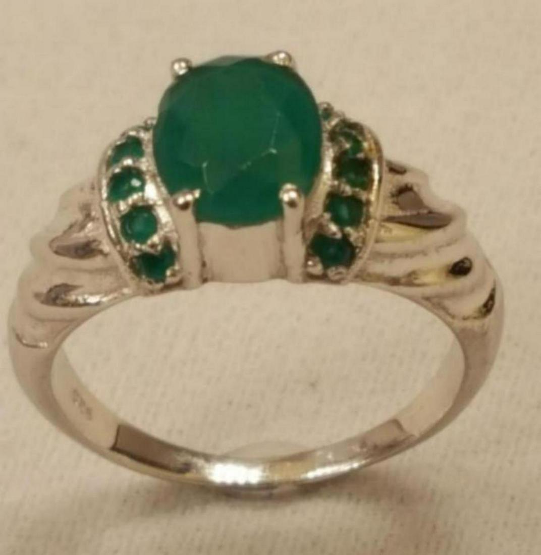 GORGEOUS 3.5 CT NATURAL EMERALD RING. (1 of 5)