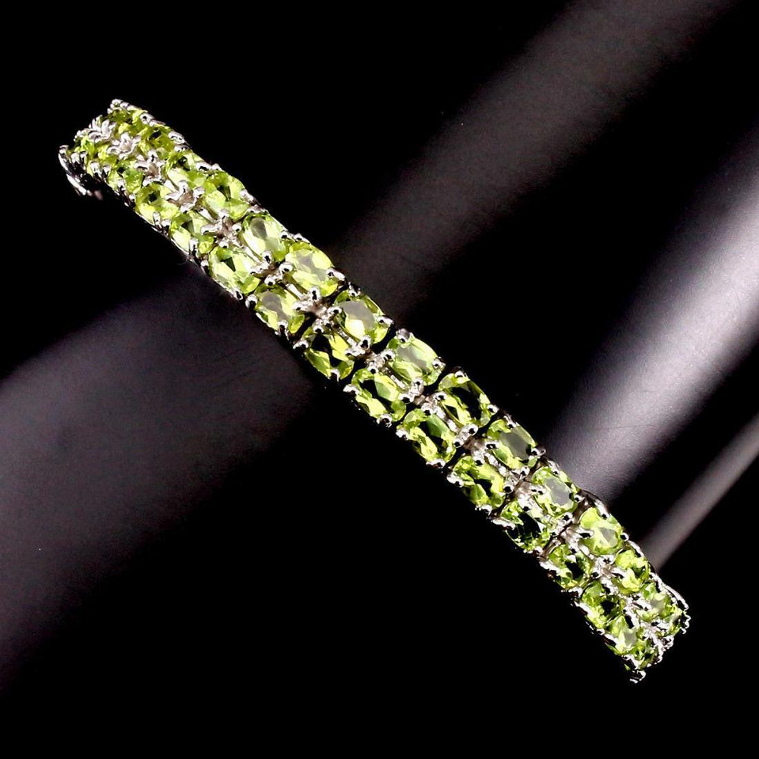 Natural Top Rich Green Peridot Bracelet (1 of 3)