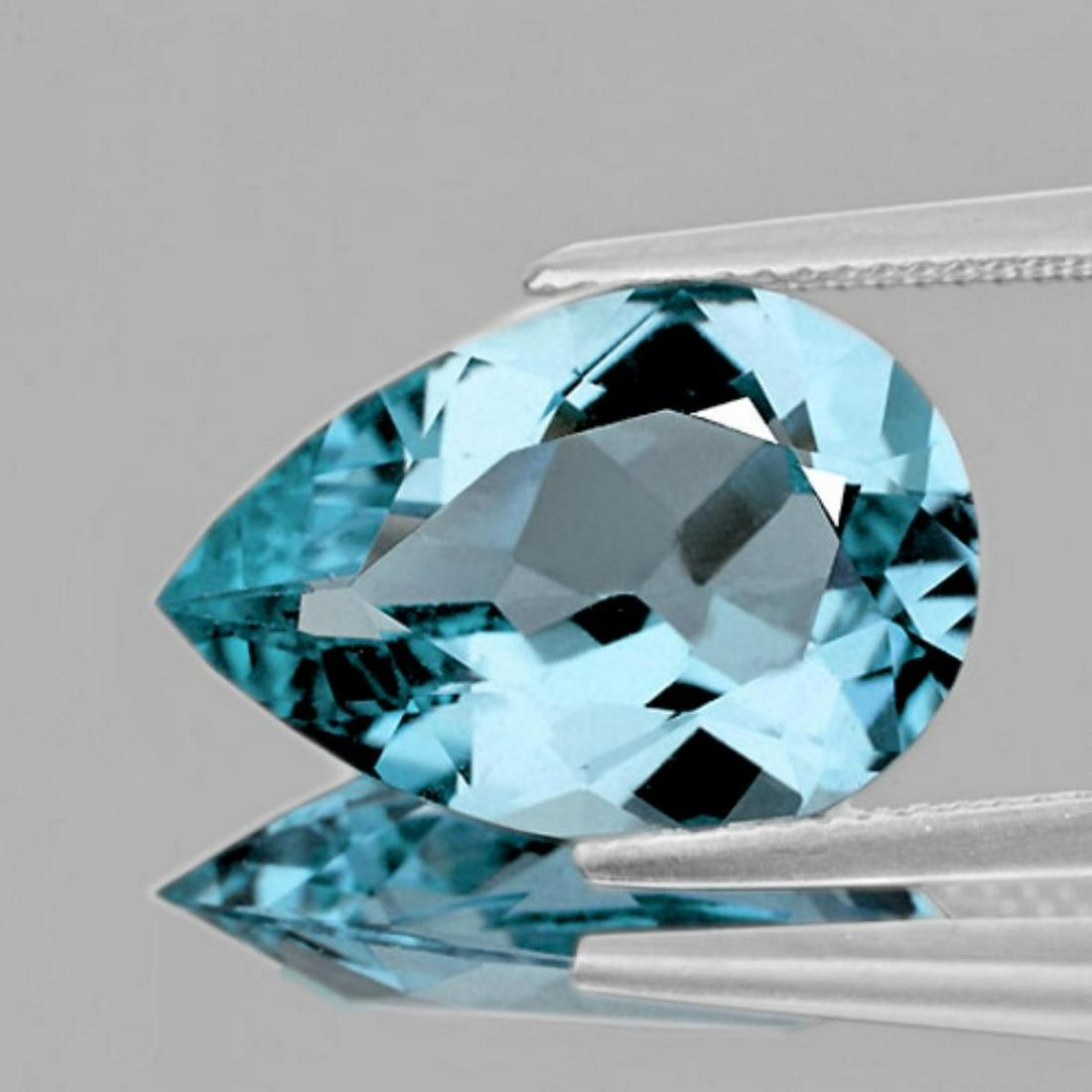 Natural SANTA MARIA BLUE AQUAMARINE 9x6 MM - FL: Natural AquamarineSIZE ( L x W x D ) : 9.00 x 6.00 mmCOLOR : Santa Maria BlueSHAPE : PearQUANTITY : 1 pieceLUSTER : Excellent!CLARITY : FlawlessHARDNESS : 8ORIGIN : Santa Maria de Itabira TREATMENT : 