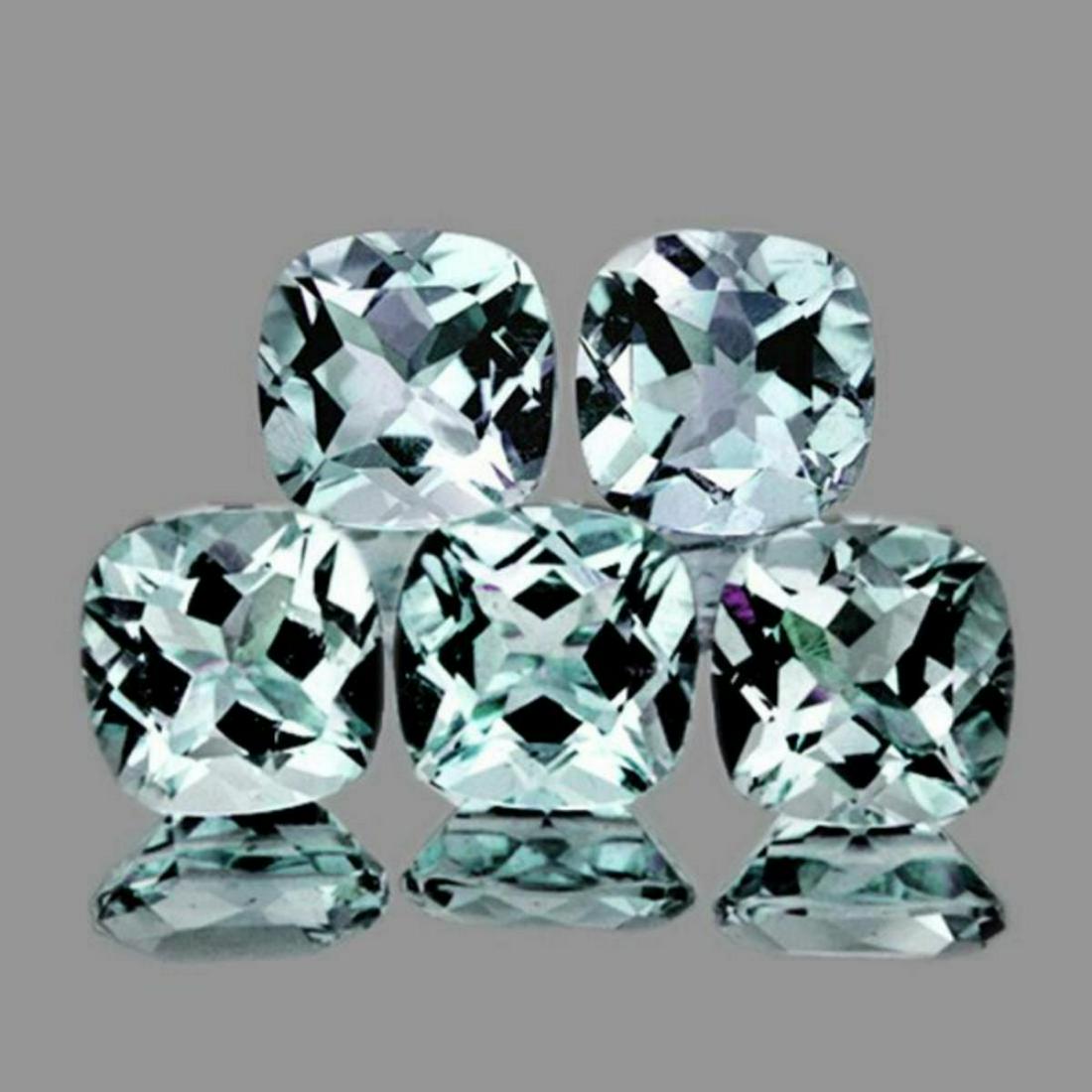NATURAL SKY BLUE AQUAMARINE [FLAWLESS-VVS]: Natural AquamarineSIZE ( L x W x D ) : 4.00 mmCOLOR : Sky BlueSHAPE : CushionQUANTITY : 5 pieces LUSTER : ExcellentCLARITY : IF-VVSHARDNESS : 8ORIGIN : Santa Maria de Itabira TREATMENT : 100% Natural,