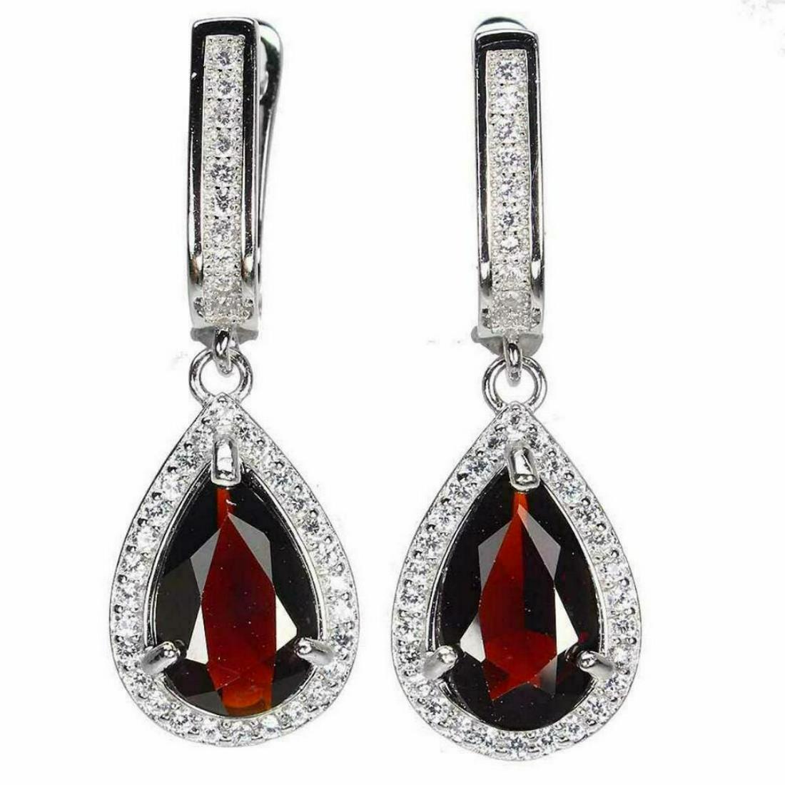 Natural Unheated Pear Mozambique Garnet 12x7 MM Earring (1 of 1)