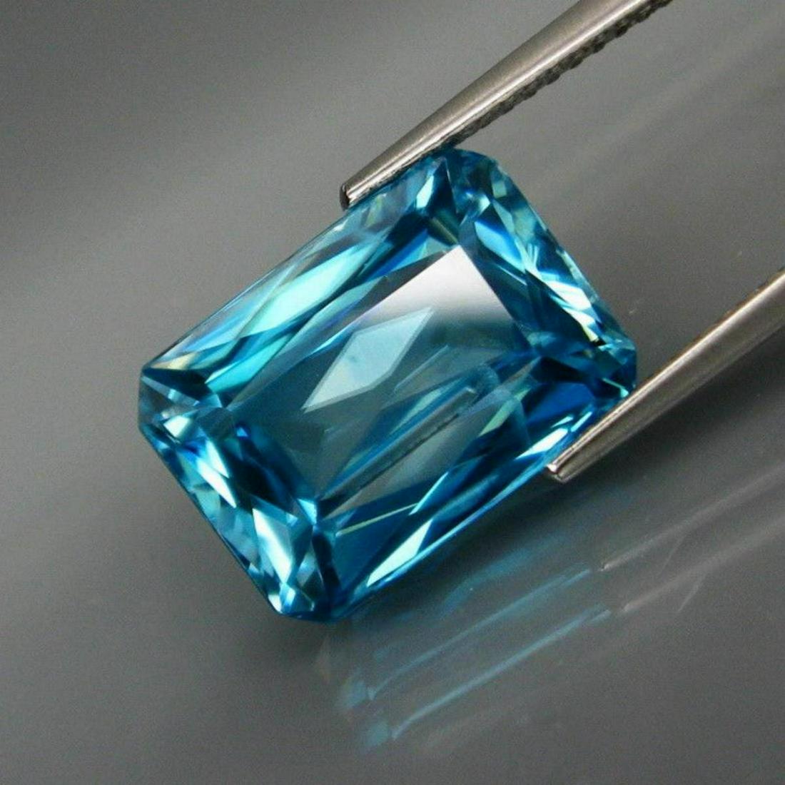 Natural HUGE Blue Cambodian Zircon 11.45 Cts  Untreated (1 of 1)