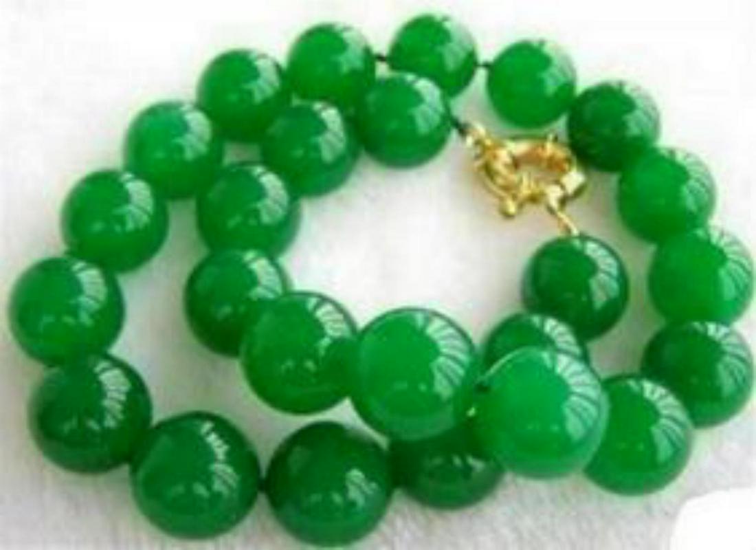 Green jade Quartz Necklace (1 of 1)