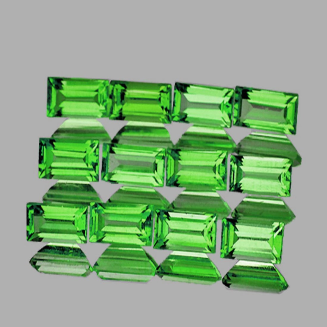 Natural Green Tsavorite Garnet 12 Pcs {Flawless-VVS} (1 of 1)