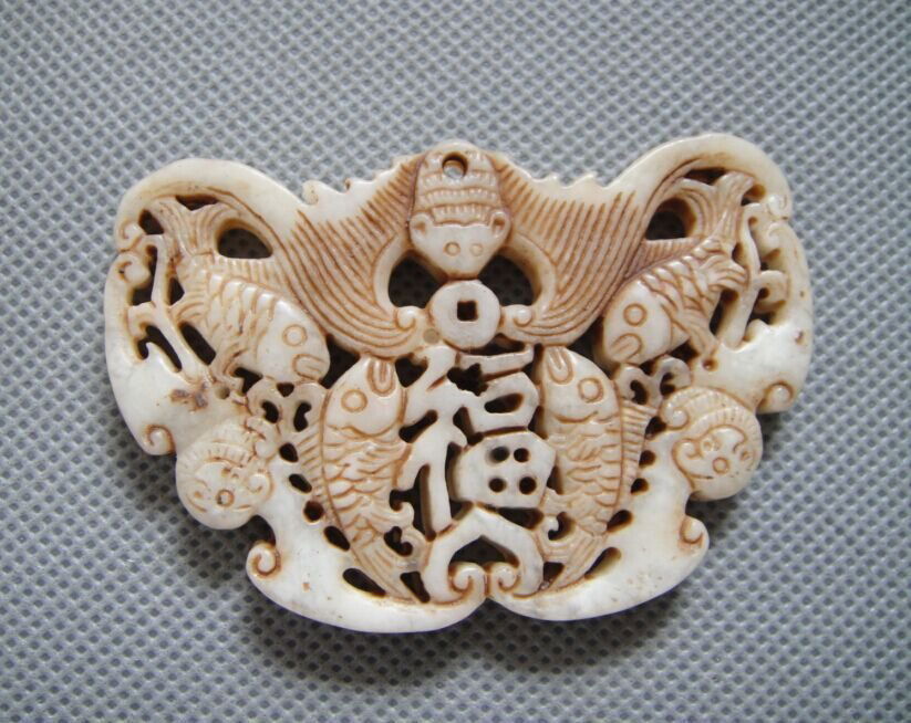 Old Jade Bat & Double Fish Pendant (1 of 1)