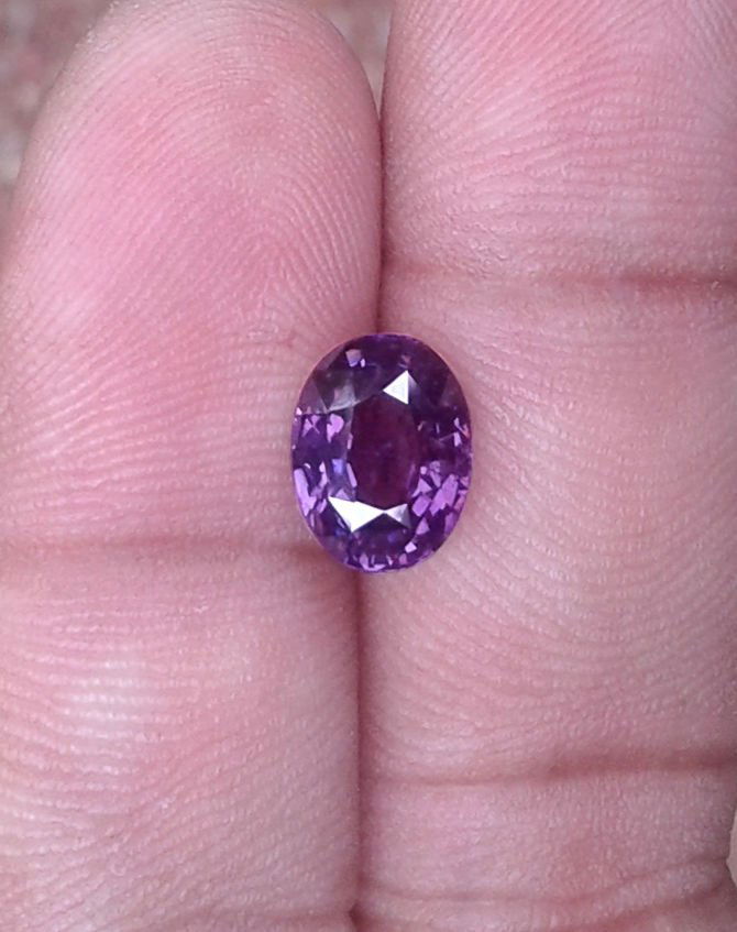 Full Fire Natural Purple Spinel 2.78 carats - VVS (1 of 1)